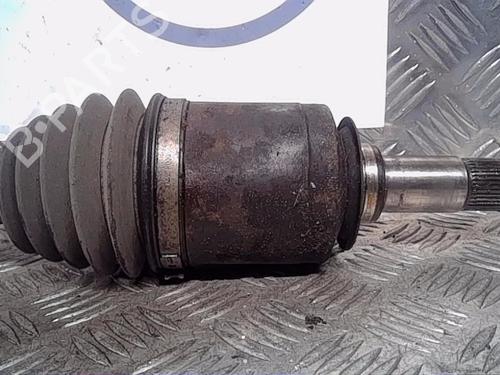 Used Left front driveshaft MERCEDES-BENZ M-CLASS (W163) ML 270 CDI (163.113) (163 hp) 13858156