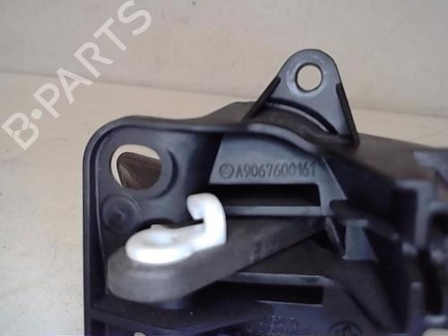 Used Front left interior door handle MERCEDES-BENZ SPRINTER 3,5-t Van (B906) [2006-2020]  13845871