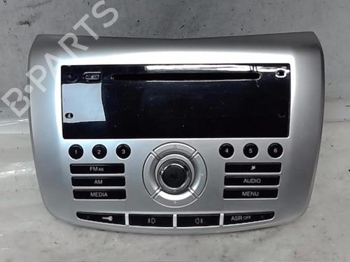 Used Radio LANCIA DELTA III (844_) 1.6 D Multijet (844.AXP1A) (105 hp) 18451998