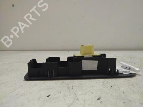 right-front-window-switch-renault-clio-iv-bh_-2012-2013-2014-2015-2016-2017-2018-2019-2020-2021-36913511 main image
