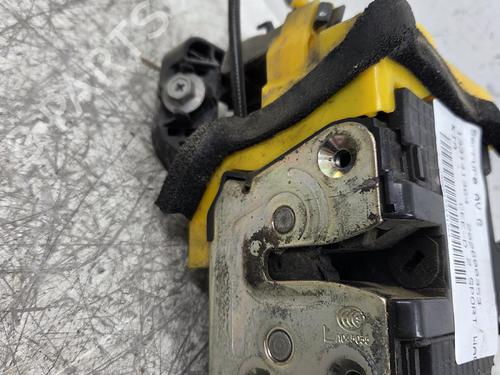 Cerradura puerta delantera izquierda Cerradura puerta delantera izquierda 39500887 39500887