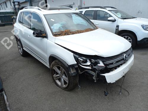Fuel flap VW TIGUAN (5N_) 2.0 TDI 4motion | BP29872140C131