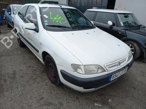 Left mirror CITROËN XSARA Coupe (N0) 2.0 HDI 90 | BP16404817C26 