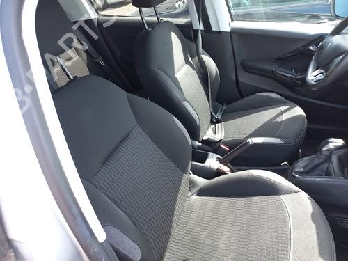 AC compressor PEUGEOT 208 I (CA_, CC_) 1.2 VTI 82 | BP31819210M34