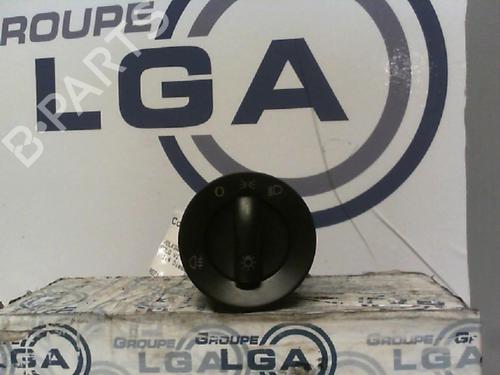 Used Headlight switch VW POLO (9N_, 9A_) 1.4 TDI (80 hp) 14547301
