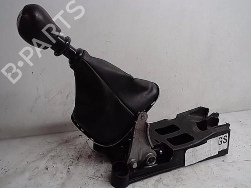 Used Gear lever RENAULT SCÉNIC III (JZ0/1_) 1.6 dCi (JZ00, JZ12) (130 hp) 17074938