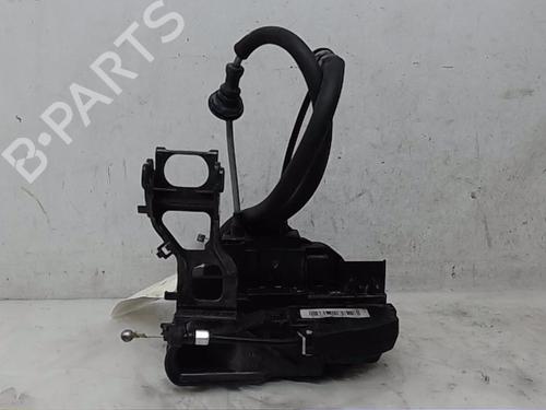 Used Front right lock HYUNDAI SANTA FÉ II (CM) 2.2 CRDi GLS (150 hp) 13826080
