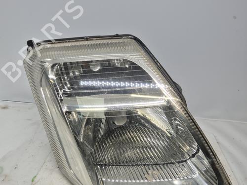 Used Right headlight CITROËN C2 (JM_) 1.4 (73 hp) 31140681