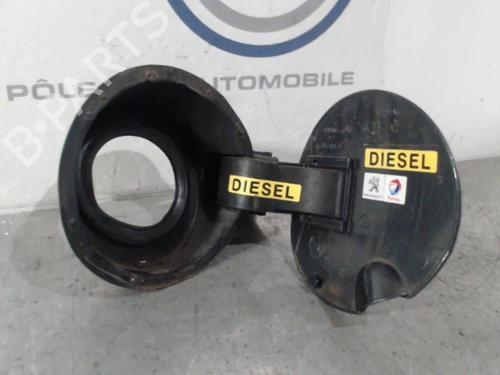 Fuel flap PEUGEOT 308 I (4A_, 4C_) 1.6 HDi | BP13867065C131 