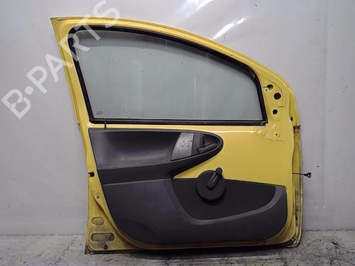Used Left front door PEUGEOT 107 (PM_, PN_) 1.0 (68 hp) 13840284