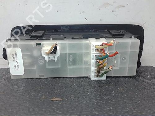 Left rear window switch NISSAN QASHQAI I (J10, NJ10) 1.5 dCi | BP23236055I29