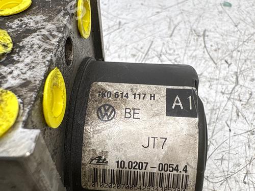 ABS pump VW GOLF V (1K1) | BP38054679M43 - Image 2
