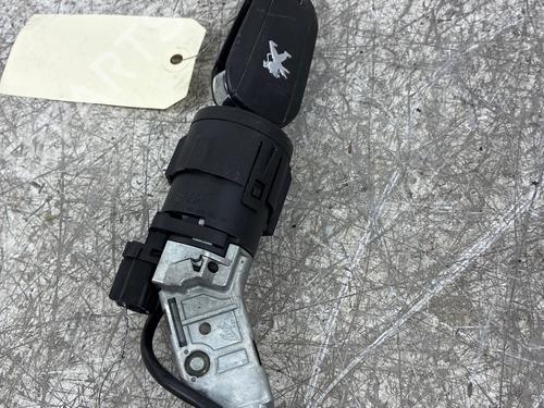 Used Ignition barrel Ignition barrel PEUGEOT 308 II (LB_, LP_, LW_, LH_, L3_) 1.2 THP 130 (131 hp) 39518465 39518465