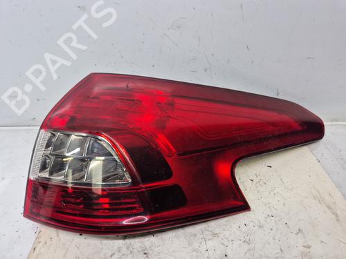 right-taillight-citroen-c5-iii-break-rw_-2008-2009-2010-2011-2012-2013-2014-2015-2016-2017-33211138 main image