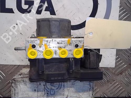 ABS Bremseaggregat RENAULT CLIO IV (BH_) 1.6 RS (BHJ4, BHJ6, BHMM) (200 hp) 13852734