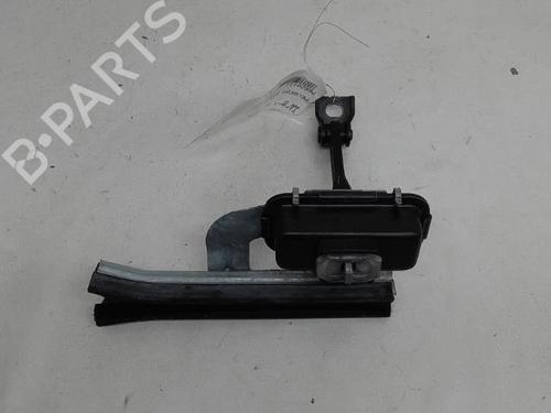 Hinge/Door check strap PEUGEOT 2008 I (CU_) 1.2 THP 110 / PureTech 110 | BP15834483C146 