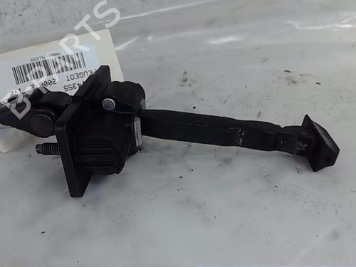Used Hinge/Door check strap PEUGEOT 2008 II (UD_, US_, UY_, UJ_, UR_, UC_) [2019-2025]  23099567