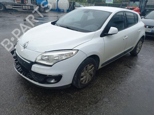 Brugte RENAULT MEGANE III Hatchback (BZ0/1_, B3_) 1.5 dCi (BZ0C) 4959232