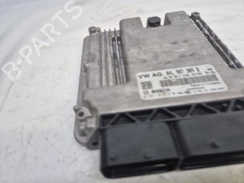 Used Engine control unit (ECU) VW GOLF VII (5G1, BQ1, BE1, BE2) [2012-2021]  31151544