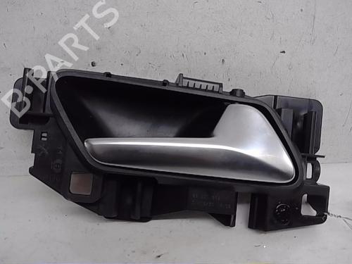 Used Front right interior door handle PEUGEOT 2008 II (UD_, US_, UY_, UJ_, UR_, UC_) 1.5 BlueHDI 130 (131 hp) 13829708