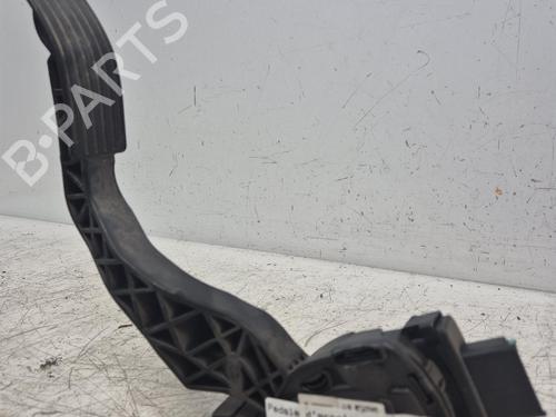 Pedale Pedale PEUGEOT 208 I (CA_, CC_) 1.4 HDi (68 hp) 37453570 37453570