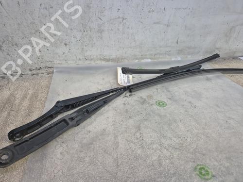 Used Front windshield wiper arm AUDI TT (8J3) 1.8 TFSI (160 hp) 28572525