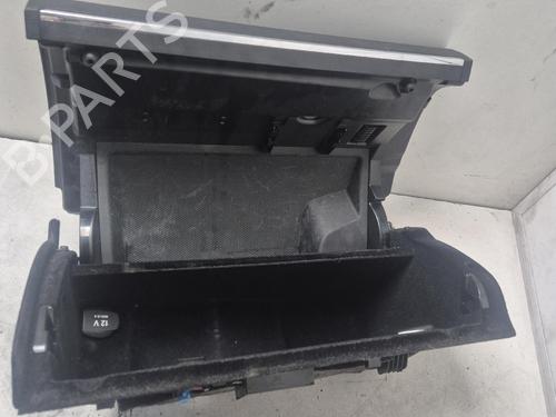 Used Glove box Glove box 38428363 38428363