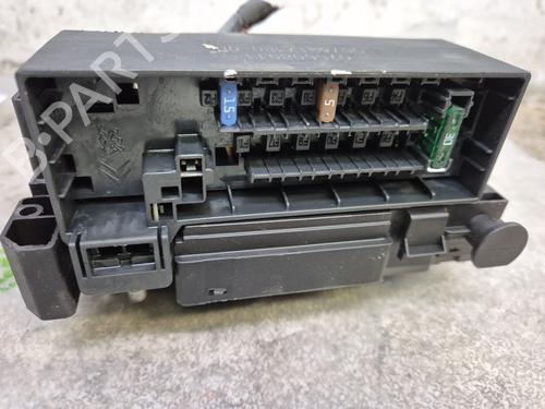 Fuse box CITROËN C4 II (NC_) 1.6 HDi 110 | BP30521683E1