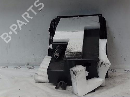 Used Glove box NISSAN JUKE (F15) 1.6 (117 hp) 18018973