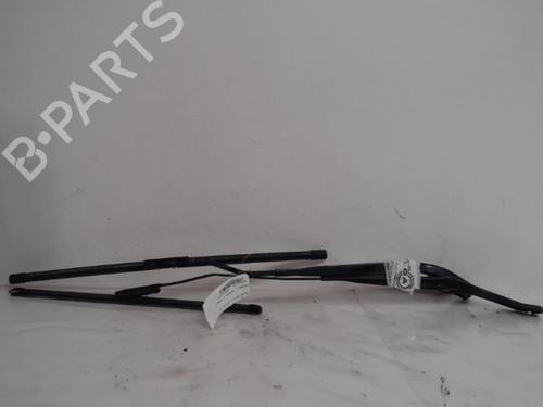 Used Front windshield wiper arm RENAULT MEGANE II Estate (KM0/1_) [2003-2012]  14562118