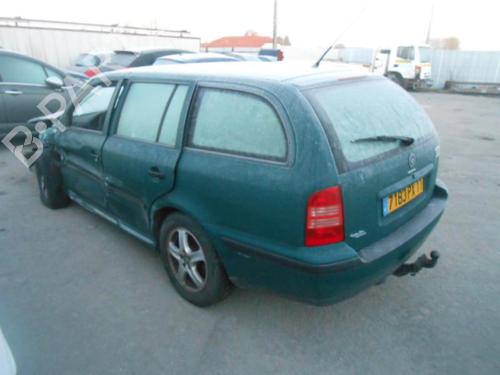 Left taillight SKODA OCTAVIA I Combi (1U5) 1.9 TDI | BP13869894C34 