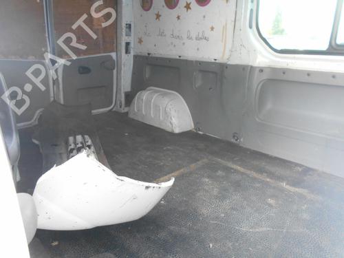 Left headlight RENAULT TRAFIC II Van (FL) 2.0 dCi 115 (FL01, FL0U) | BP22773712C28 