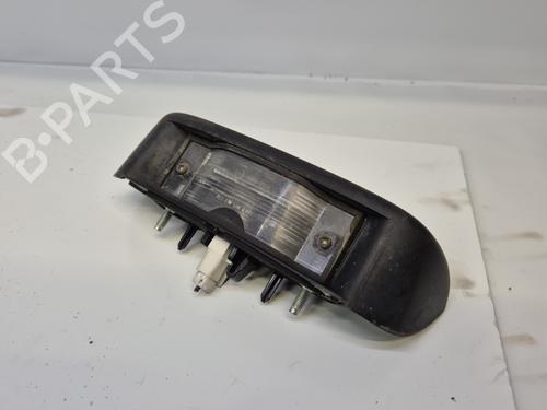 Éclairage de plaque d'immatriculation RENAULT TRAFIC II Van (FL) 2.0 dCi 90 (FL0H, FL00, FL01, FL0M, FL0P, FL0S) (90 hp) 31140632