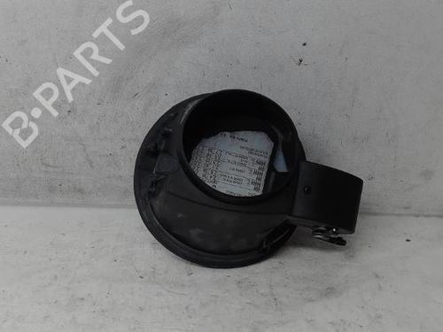 Używane Klapa wlewu paliwa AUDI A3 (8P1) 2.0 TDI (140 hp) 15406569