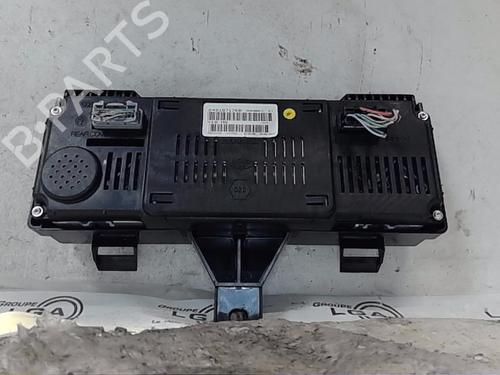 Used Instrument cluster Instrument cluster RENAULT ZOE (BFM_) ZOE (88 hp) 13822001 13822001