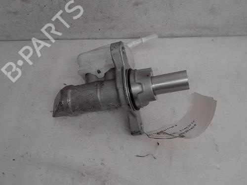Used Brake master cylinder RENAULT ZOE (BFM_) [2012-2025]  15099659