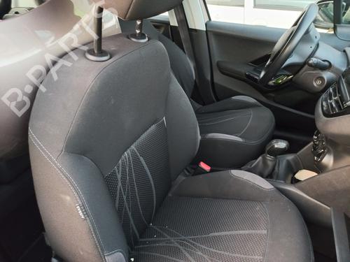 Left taillight PEUGEOT 208 I (CA_, CC_) 1.4 HDi | BP30139649C34 