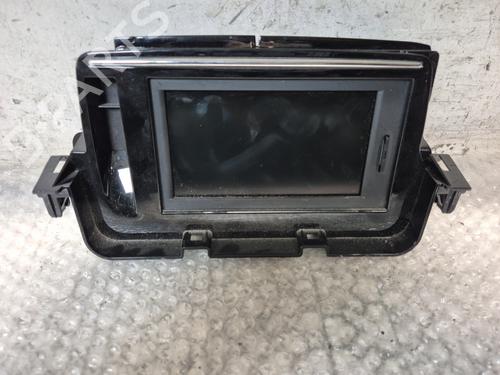 display-monitor-renault-megane-iii-hatchback-bz01_-b3_-2008-26175679 main image