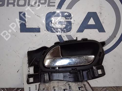 Used Front left interior door handle PEUGEOT 5008 (0U_, 0E_) 1.6 HDi (114 hp) 13860937