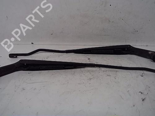 Used Front windshield wiper arm SUZUKI GRAND VITARA I (FT, HT) [1998-2008]  14562590