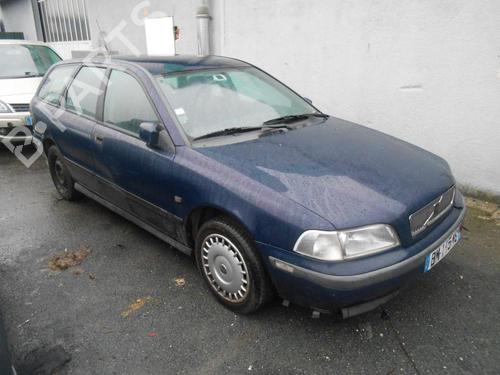 Left front steering knuckle VOLVO V40 Estate (645) 1.8 | BP14547932M25 