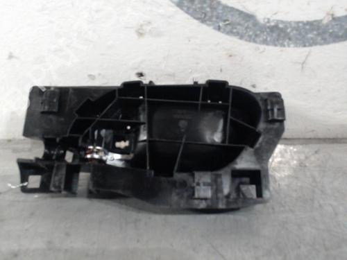Front right interior door handle PEUGEOT 5008 (0U_, 0E_) 1.6 HDi | BP13867318I14