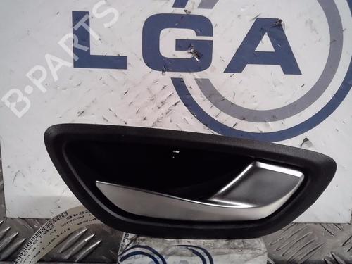 Used Front right interior door handle RENAULT MEGANE IV Hatchback (B9A/M/N_) 1.6 TCe 205 (B9MV) (205 hp) 13862569