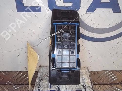 Used Left rear window switch TOYOTA VERSO (_R2_) 2.0 D-4D (AUR20_, AUR20R) (124 hp) 13860264