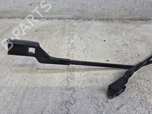 Front windshield wiper arm FORD FIESTA VI (CB1, CCN) 1.4 TDCi | BP27169306C143 