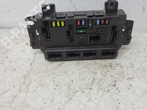Zekeringkast Zekeringkast FIAT PANDA (169_) 1.1 (169.AXA1A) (54 hp) 35970334 35970334