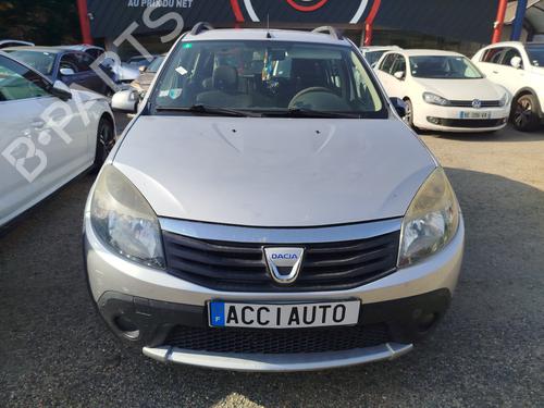Brugte DACIA SANDERO 1.5 dCi (88 hp) 4431151