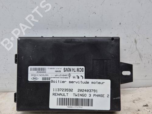 Used Fuse box Fuse box RENAULT TWINGO III (BCM_, BCA_) 1.0 SCe 65 (BCMJ) (65 hp) 33744196 33744196