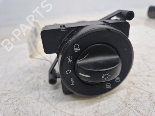 Used Headlight switch MERCEDES-BENZ SPRINTER 3,5-t Van (B906) [2006-2020]  31275786