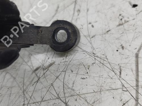 rear-windshield-wiper-arm-mercedes-benz-a-class-w176-2012-2013-2014-2015-2016-2017-2018-37453493 main image